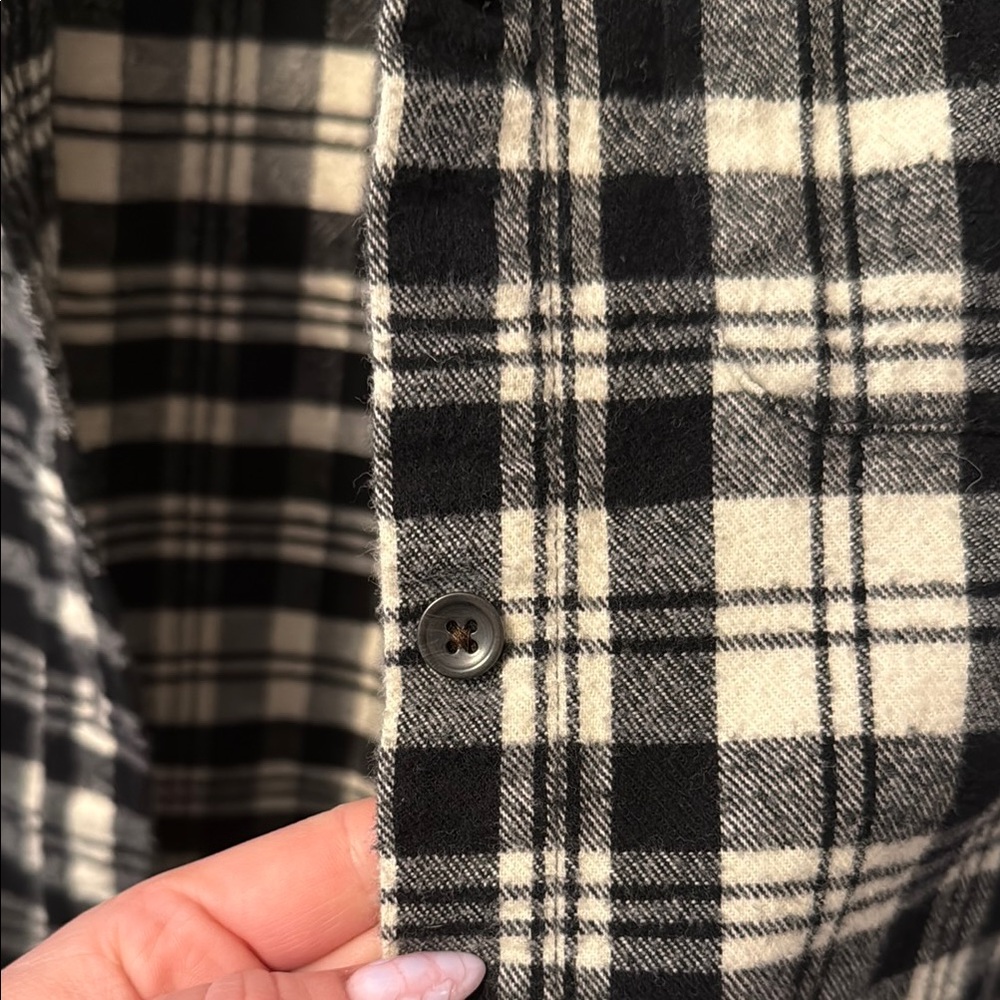 LLBean Flannel - Picture 4 of 4
